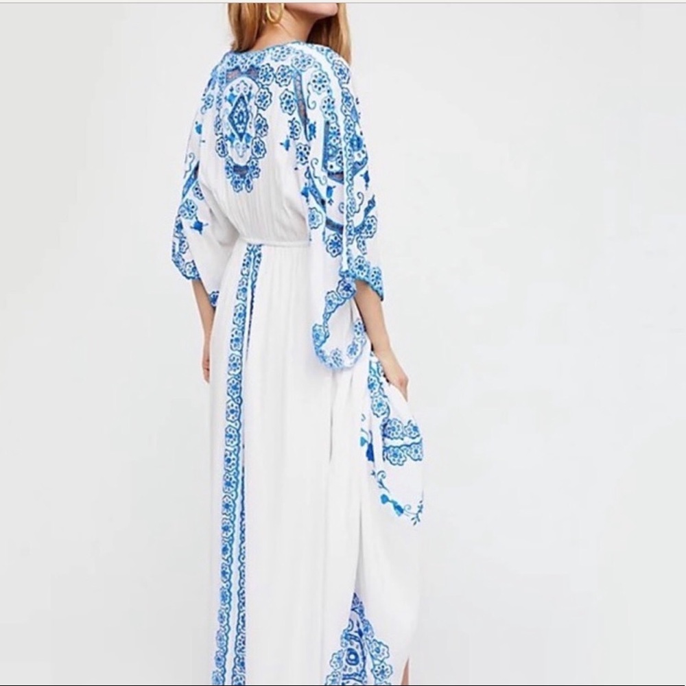 5 Star ⭐️ Maxi Bohemian Embroidery Laser Cut Blue Contrast Chloe Summer …